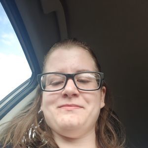 Meet your Posher, Brittney